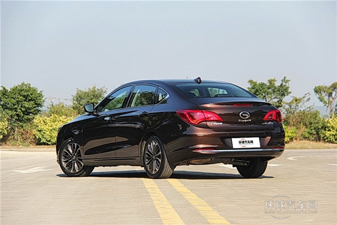 2015款 1.8T 自動精英型