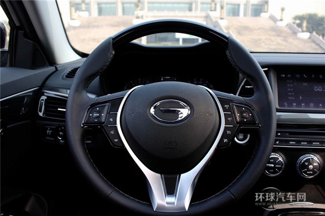 2015款 1.8T 自動(dòng)舒適型