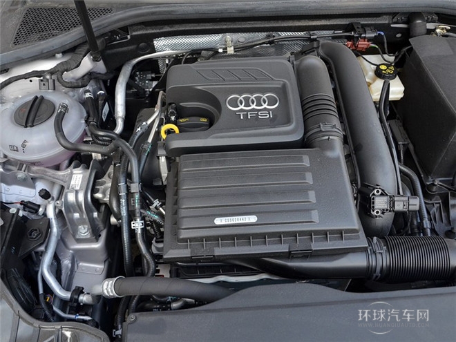 2015款 Limousine 40 TFSI 自動(dòng)豪華型