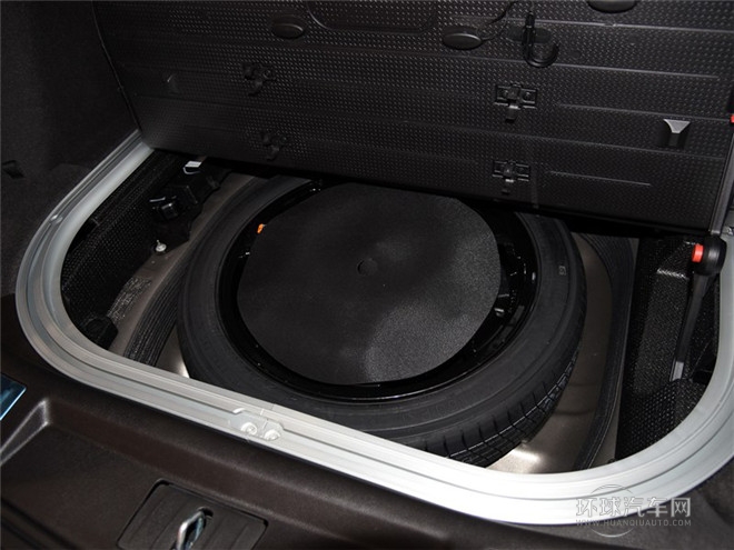 2015款 3.0L 領(lǐng)先型