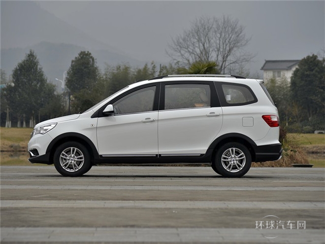 2015款 1.5L 手動(dòng)豪華型