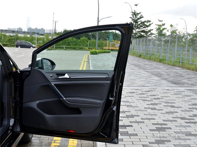 2015款 2.0TSI R
