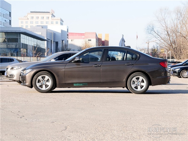 2015款 320i 領(lǐng)先型