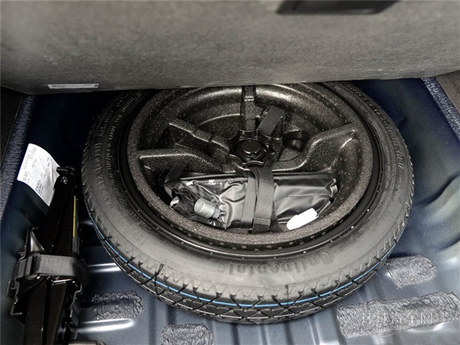2015款 328i xDrive 設(shè)計(jì)套裝型