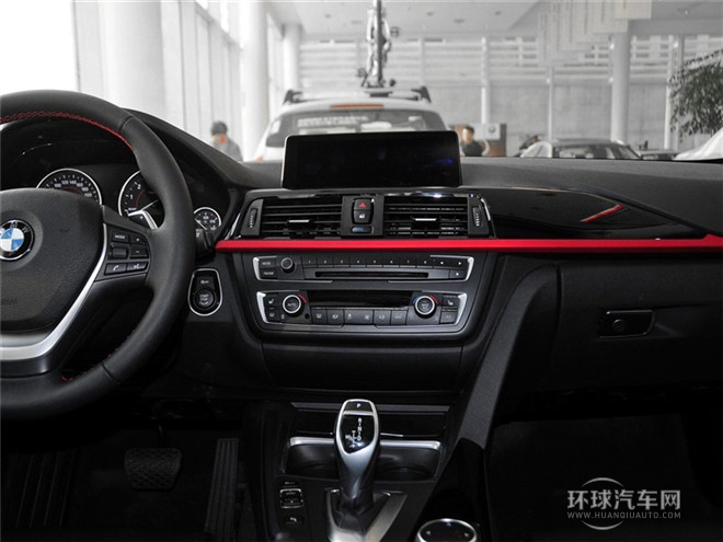 2015款 328i xDrive 設(shè)計套裝型