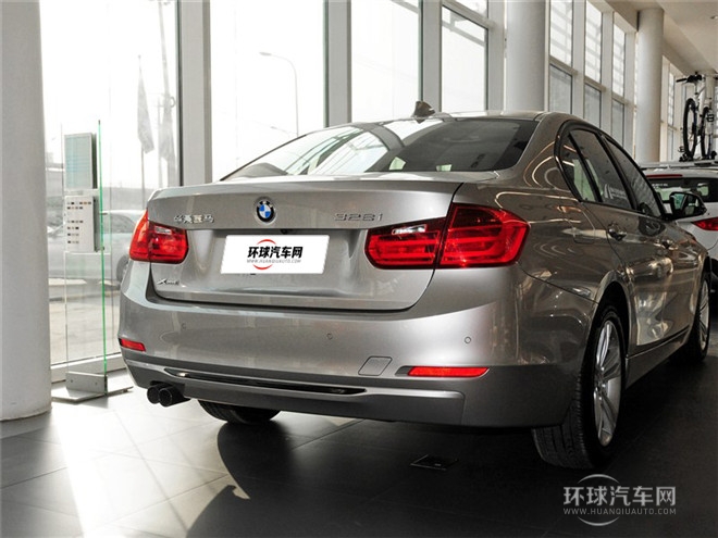2015款 328i xDrive 設(shè)計(jì)套裝型
