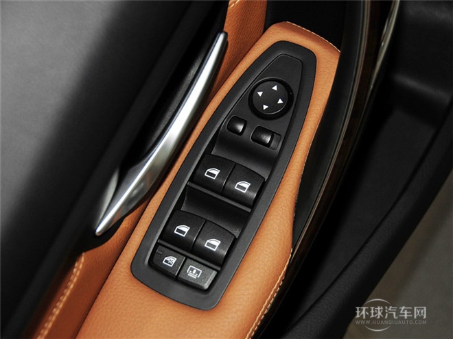 2015款 335i xDrive 設(shè)計(jì)套裝型