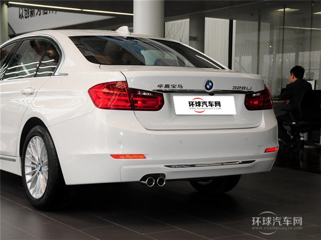 2015款 335i xDrive 設(shè)計套裝型