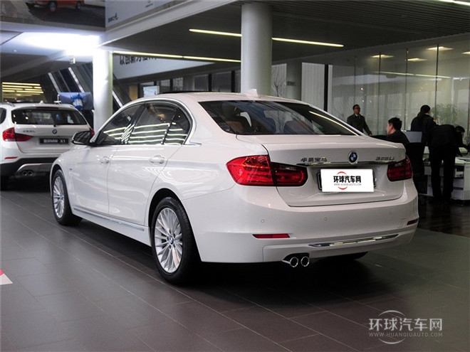 2015款 335i xDrive 設(shè)計套裝型