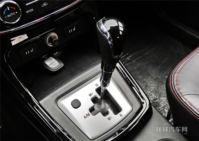 2015款 1.5L 自動(dòng)舒適型