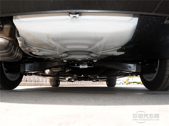 2015款 1.6L 手動領(lǐng)先型