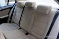 2015款 1.6L 自動領(lǐng)先型