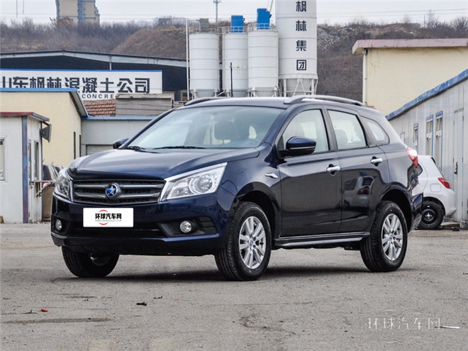 2015款 2.0L 手動(dòng)睿趣版