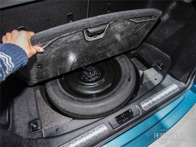 2015款 2.0T 五門(mén)致享版