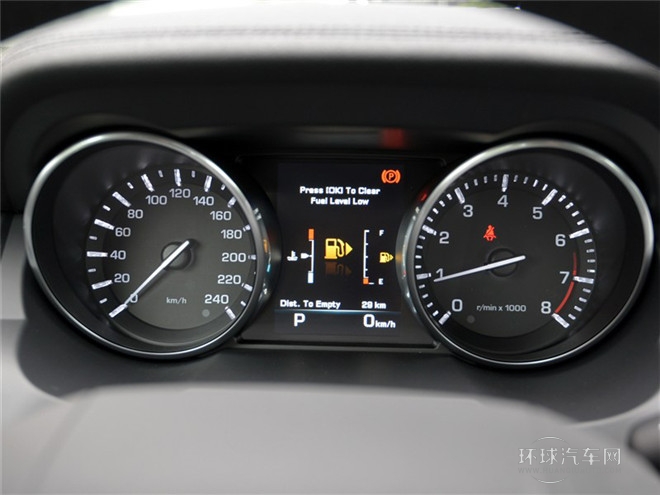 2015款 2.0T 五門致享版