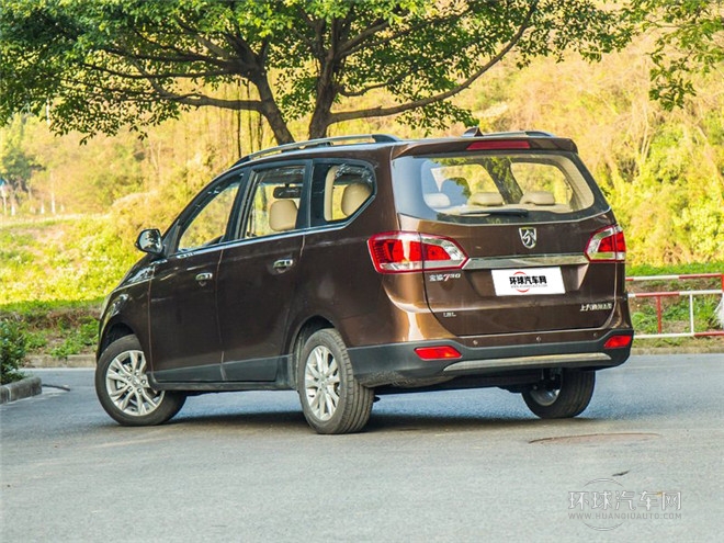 2015款 1.8L 手動豪華導(dǎo)航ESP版 7座