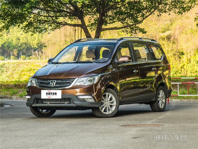 2015款 1.8L 手動豪華導(dǎo)航ESP版 7座