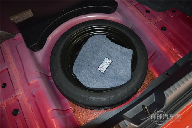 2015款 1.5L 自動(dòng)夠型版