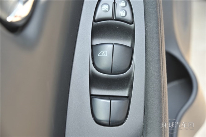 2014款 晨風(fēng) 領(lǐng)風(fēng)版 3.6KW