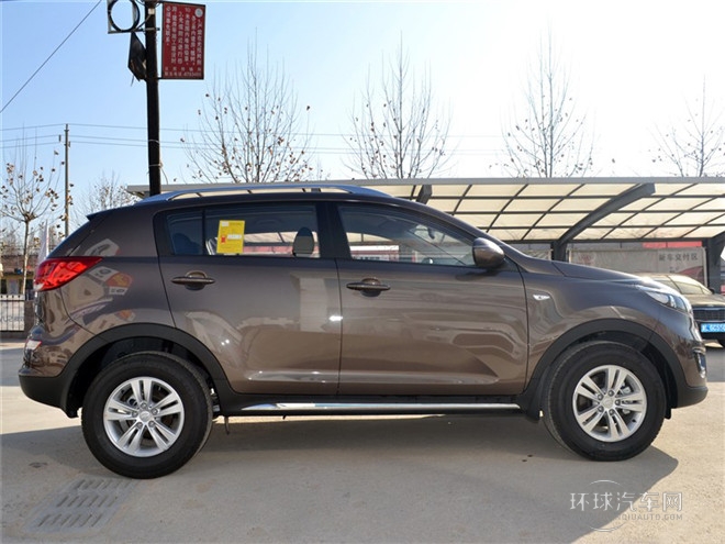 2015款 2.0L 手動兩驅(qū)版GL