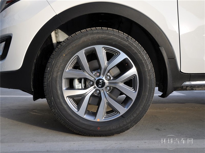 2015款 2.0L 手動(dòng)兩驅(qū)版GLS