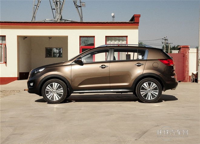 2015款 2.0L 自動兩驅(qū)版DLX