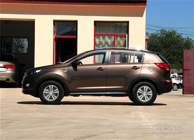 2015款 2.0L 自動兩驅(qū)版GL