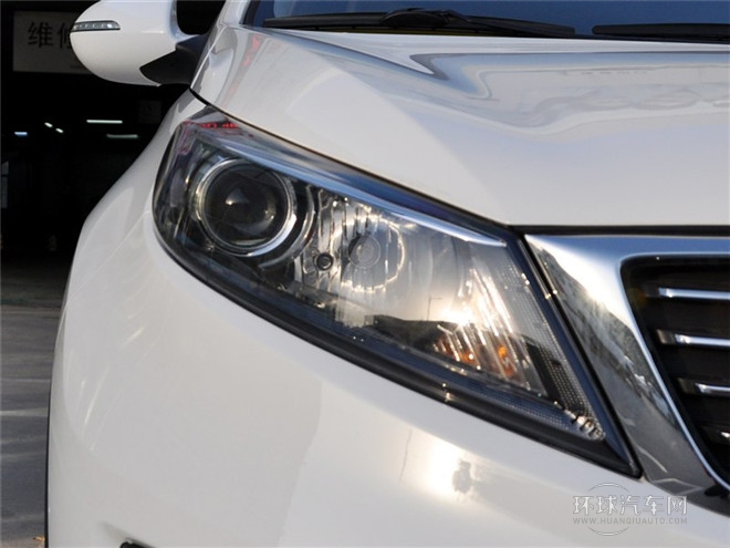 2015款 2.0L 自動兩驅(qū)版Premium
