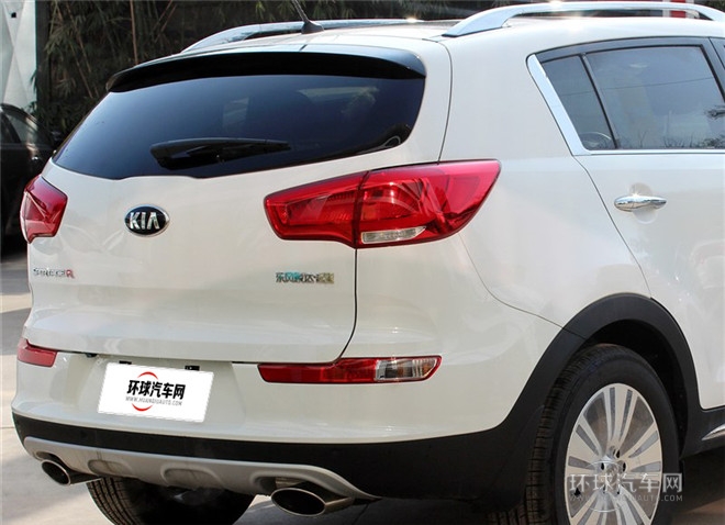 2015款 2.0L 自動兩驅(qū)版Premium