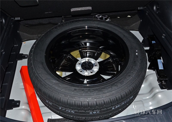 2015款 2.0L 自動(dòng)四驅(qū)版GLS