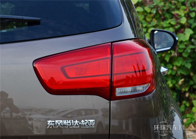 2015款 2.0L 自動四驅(qū)版GLS