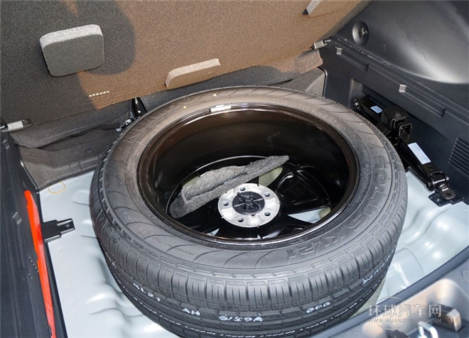 2015款 2.4L 自動四驅(qū)版Premium