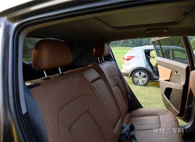 2015款 2.4L 自動四驅(qū)版Premium