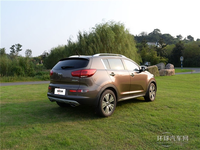 2015款 2.4L 自動(dòng)四驅(qū)版Premium