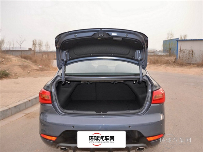 2014款 1.6T 時(shí)尚版
