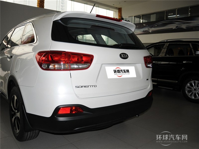 索蘭托L 2.4L GDI 汽油4WD運(yùn)動版 5座