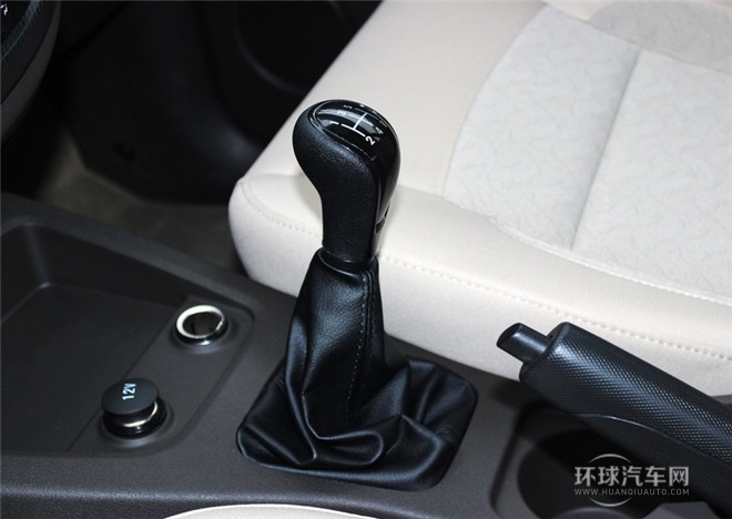 2015款 1.5L基本型