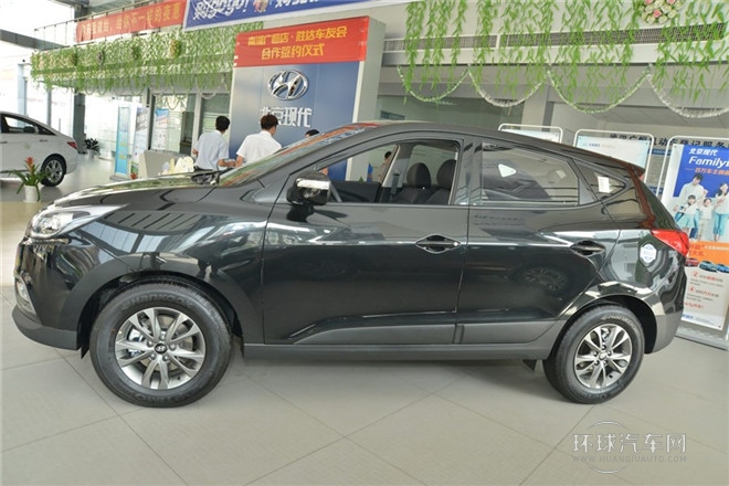 2015款 2.0L 手動兩驅(qū)舒適型 國V