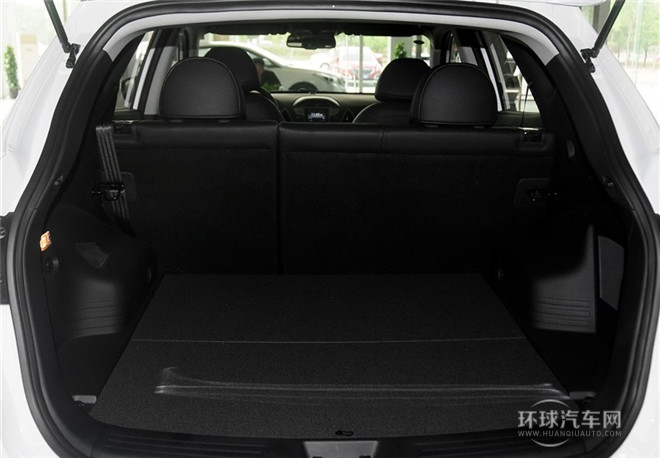 2015款 2.0L 自動兩驅(qū)領(lǐng)先型 國IV