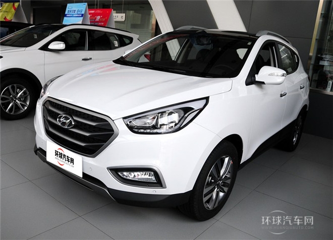 2015款 2.0L 自動兩驅(qū)領(lǐng)先型 國V