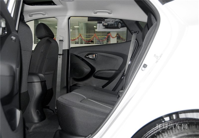 2015款 2.0L 自動兩驅(qū)舒適型 國IV