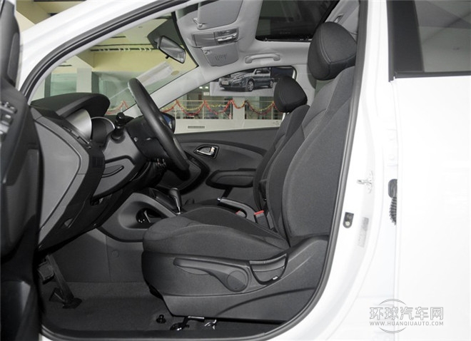 2015款 2.0L 自動(dòng)兩驅(qū)舒適型 國IV