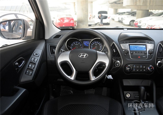 2015款 2.0L 自動兩驅(qū)舒適型 國V