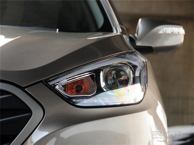2015款 2.0L 自動(dòng)兩驅(qū)舒適型 國(guó)V