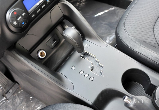 2015款 2.0L 自動兩驅(qū)智能型 國IV