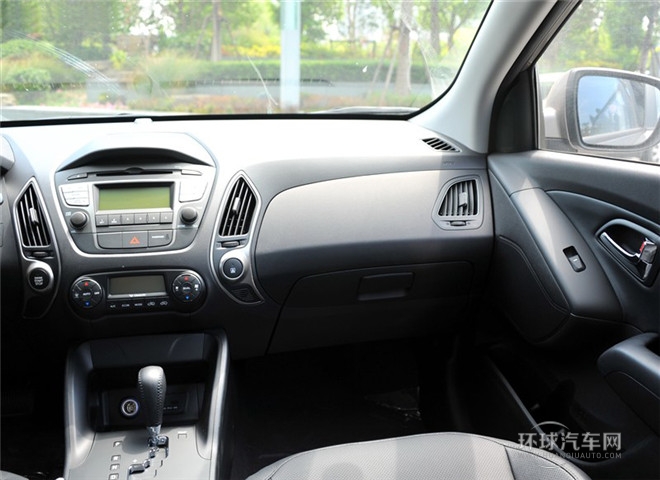 2015款 2.0L 自動兩驅(qū)智能型 國IV