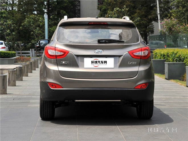 2015款 2.0L 自動(dòng)兩驅(qū)智能型 國(guó)IV