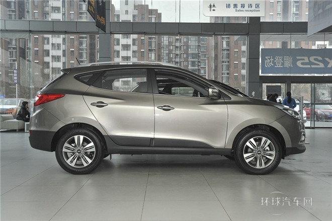 2015款 2.0L 自動四驅(qū)智能型 國IV