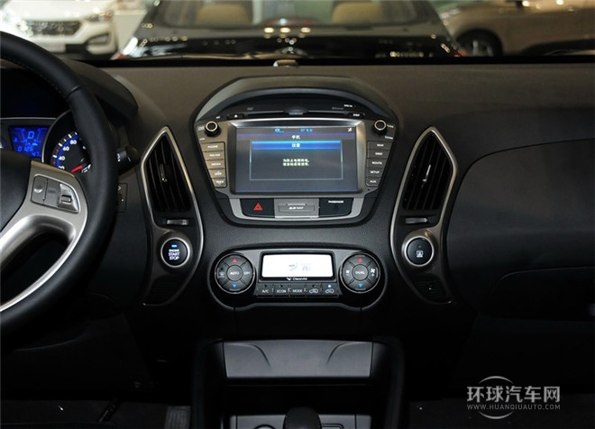 2015款 2.0L 自動四驅(qū)智能型 國IV