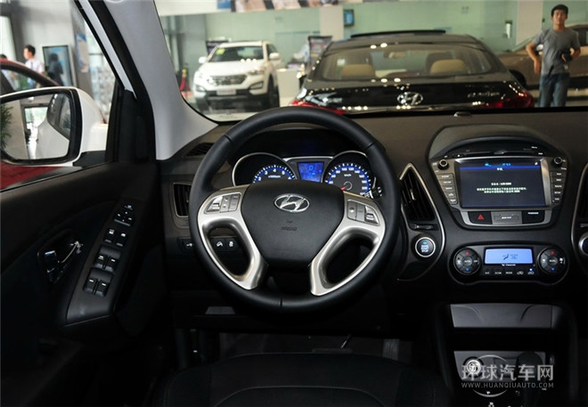 2015款 2.0L 自動(dòng)四驅(qū)智能型 國(guó)IV